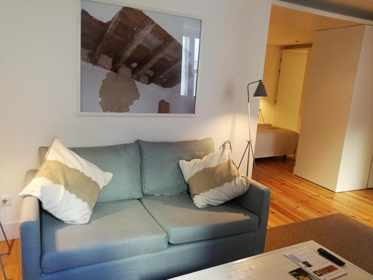 Chiado Downtown Apartment ลิสบอน ภายนอก รูปภาพ