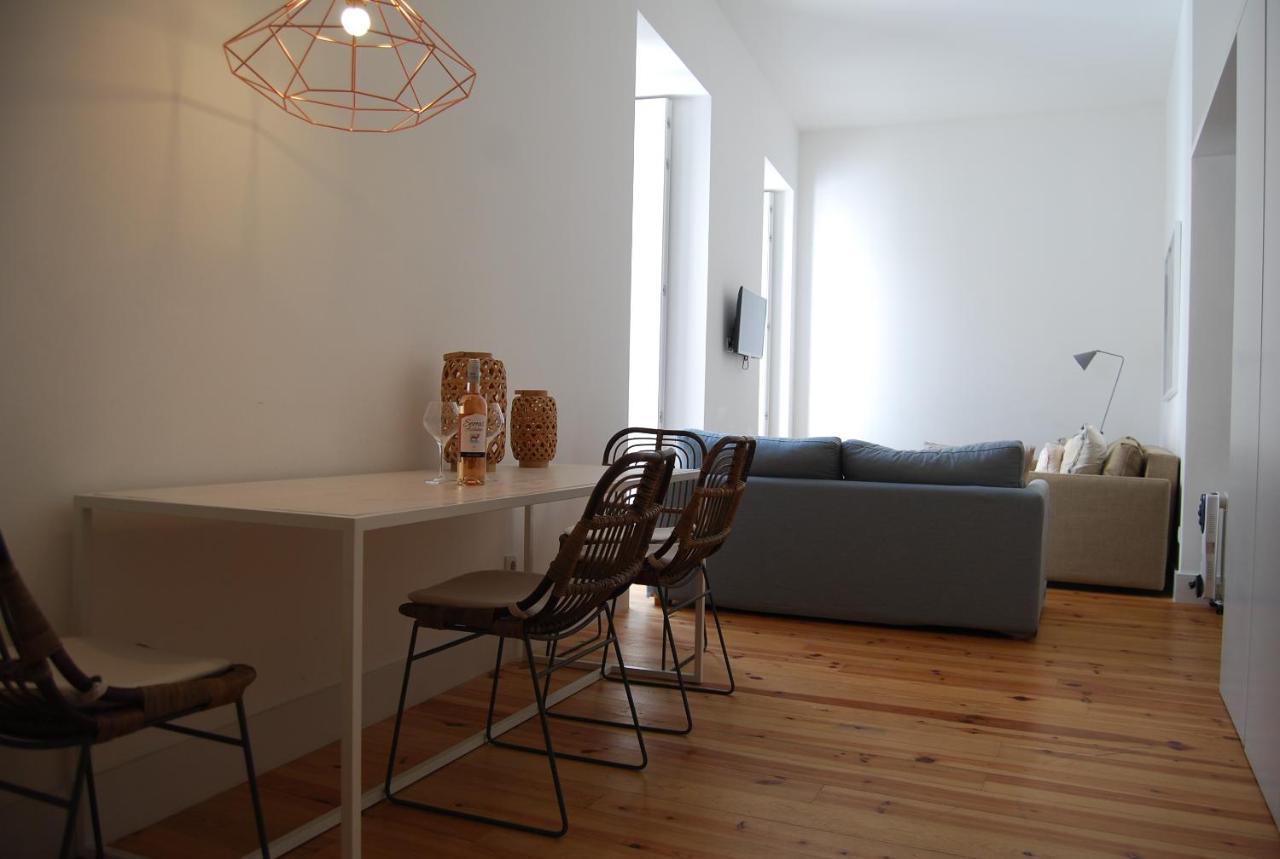 Chiado Downtown Apartment ลิสบอน ภายนอก รูปภาพ