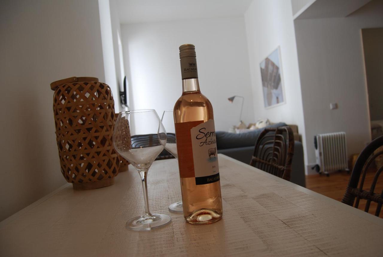 Chiado Downtown Apartment ลิสบอน ภายนอก รูปภาพ